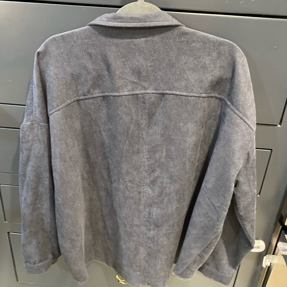 LIGHTWEIGHT corduroy top by BP from NORDSTROM 💙3rd pic is most accurate color!💙 - Picture 2 of 9